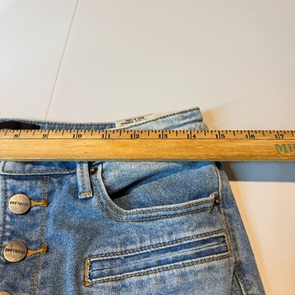 Driftwood Women 28 Charlee Jeans Wide Leg Cropped Button Fly Blue Denim STAIN - Picture 7 of 10